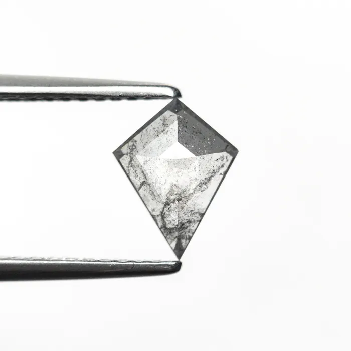 070ct 840x654x228mm Kite Rosecut 2545015 Misfit Diamonds Earrings