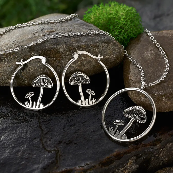 Chadds Ford Jewelry Whimsical Mushroom Set Earrings