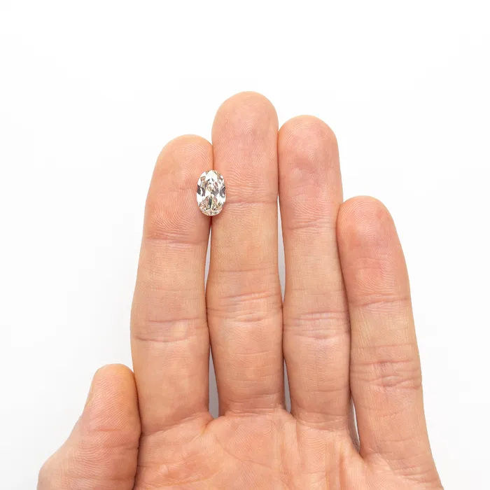 Champagne Modern Antique Brilliant Diamond 220ct Oval Misfit Diamonds Rings