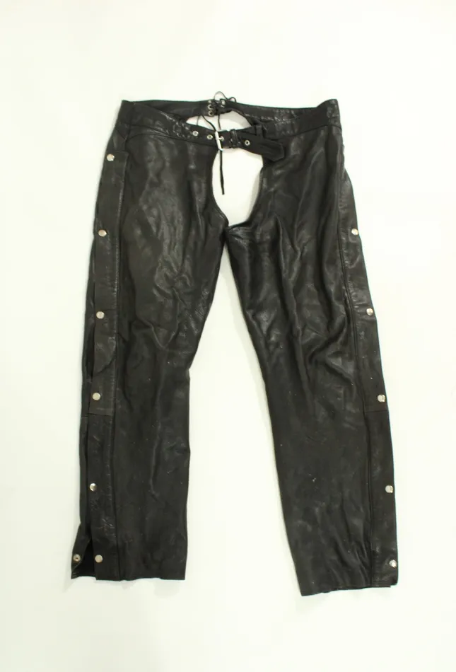 Chaps Earrings Reliance American Deer Skin Leather Chaps Pants Size XL Chaps Earrings Reliance American Deer Skin Leather Chaps Pants Size XL