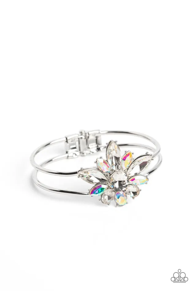 Chic Corsage White Paparazzi Accessories Rings