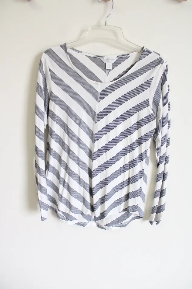 Christopher Banks Christopher Banks Chevron Striped Top S Petite Earrings