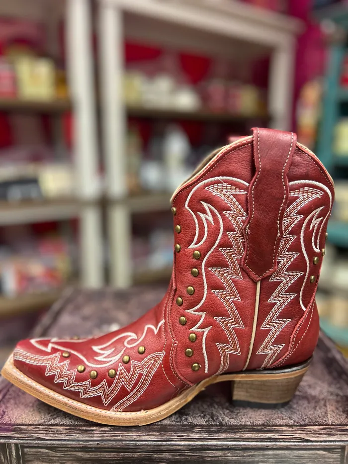 CORRAL Rings CIRCLE G WOMENS RED EMBROIDERY STUDS ANKLE WESTERN BOOT L6161