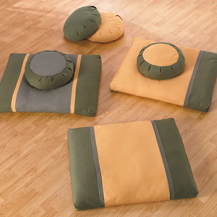 DC Earrings Forest Path Meditation Cushion Set