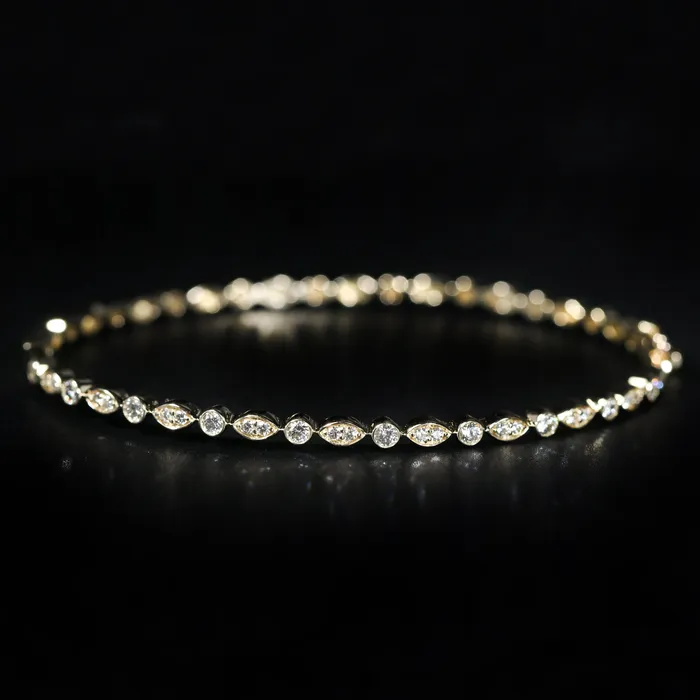 Diamond South Bracelets 14K Yellow Gold 078 Carat Diamond Bangle Bracelet
