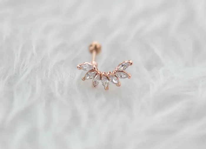 Dreamlandgt Earrings Crown of Leaves Piercing Dreamlandgt Earrings Crown of Leaves Piercing