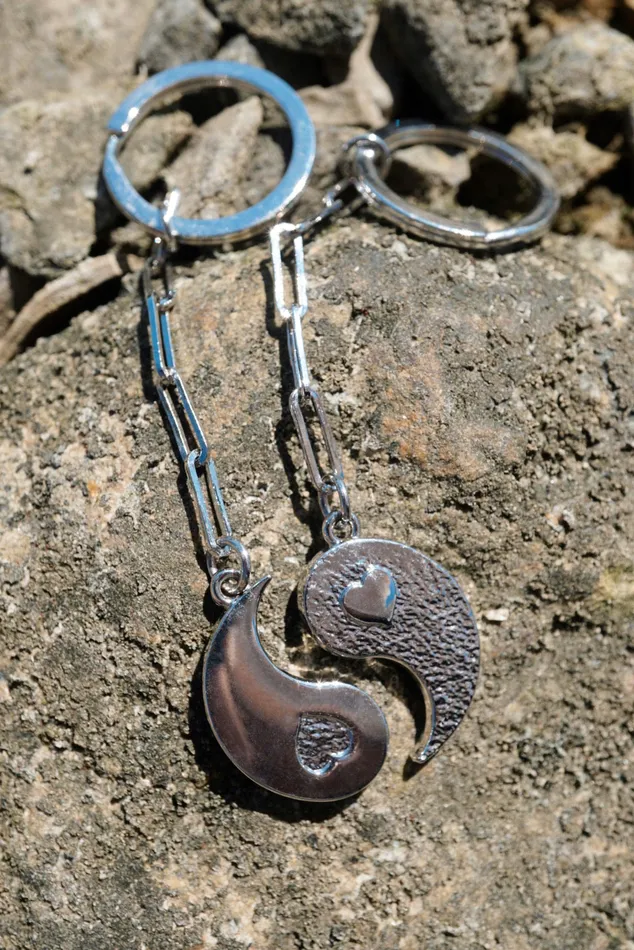 Earrings Foe Dear Yin Yang Keychain Set