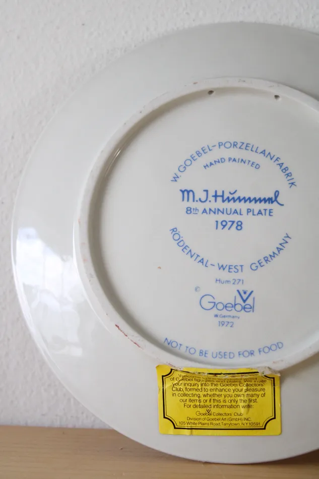 Earrings Goebel MJ Hummel Goebel W Germany 8th Annual Plate 1978