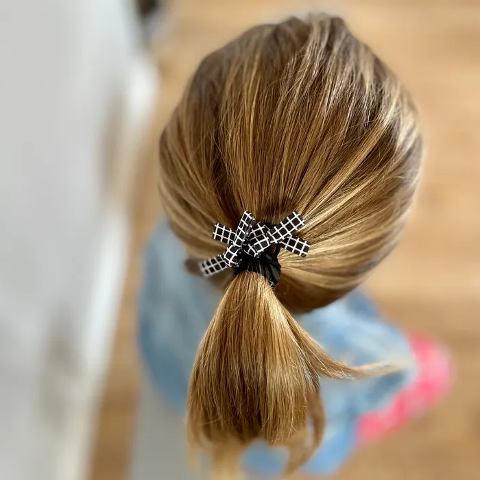 Earrings iszi ONLINE Girls Hair Ties Option 2 Earrings iszi ONLINE Girls Hair Ties Option 2