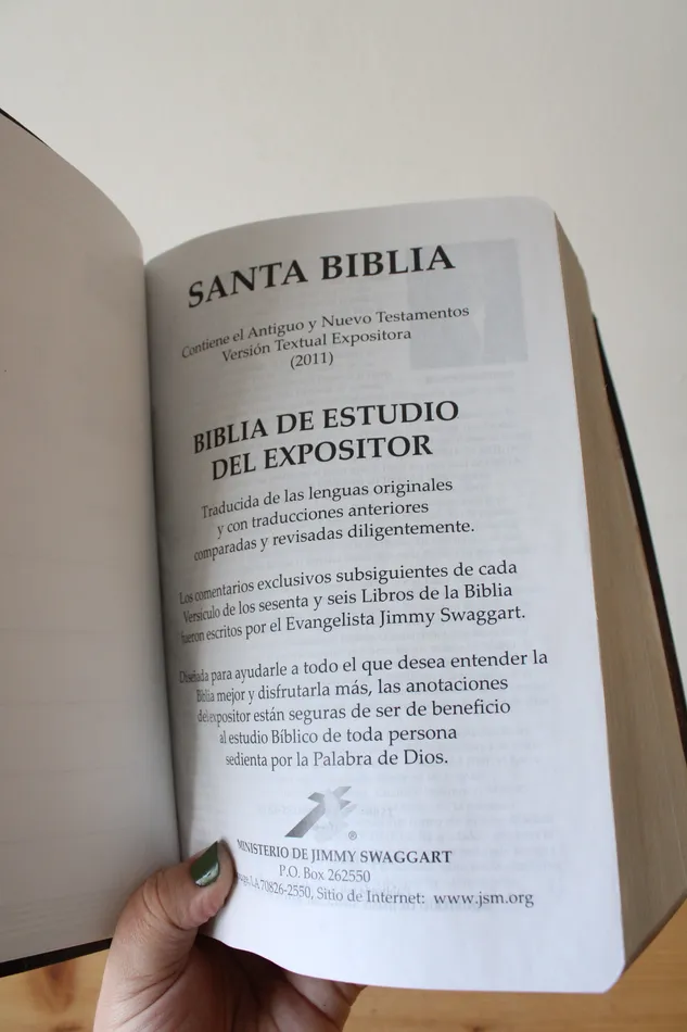 Earrings Jubilee Thrift Biblia De Estudio Del Expositor Versin Textual Expositora Earrings Jubilee Thrift Biblia De Estudio Del Expositor Versin Textual Expositora