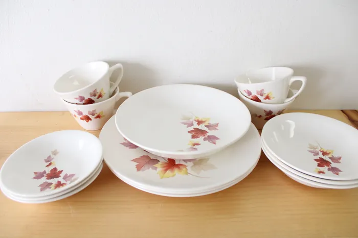 Earrings Jubilee Thrift USA Pottery Colored Maple Leaves OffCenter Vintage 1940s Dinnerware Plate Set