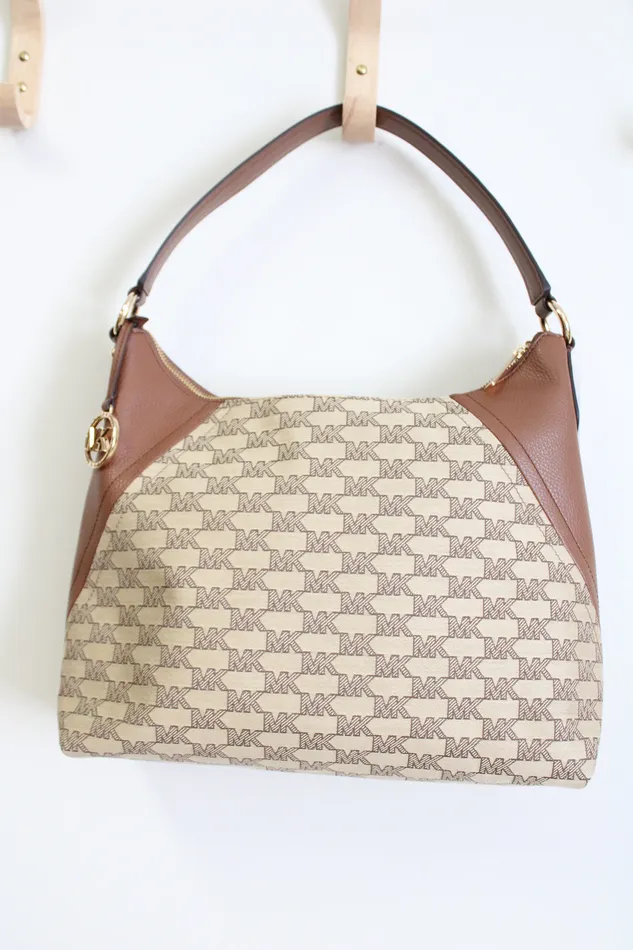 Earrings Michael Kors NEW MICHAEL Michael Kors Aria Beige Monogram Purse