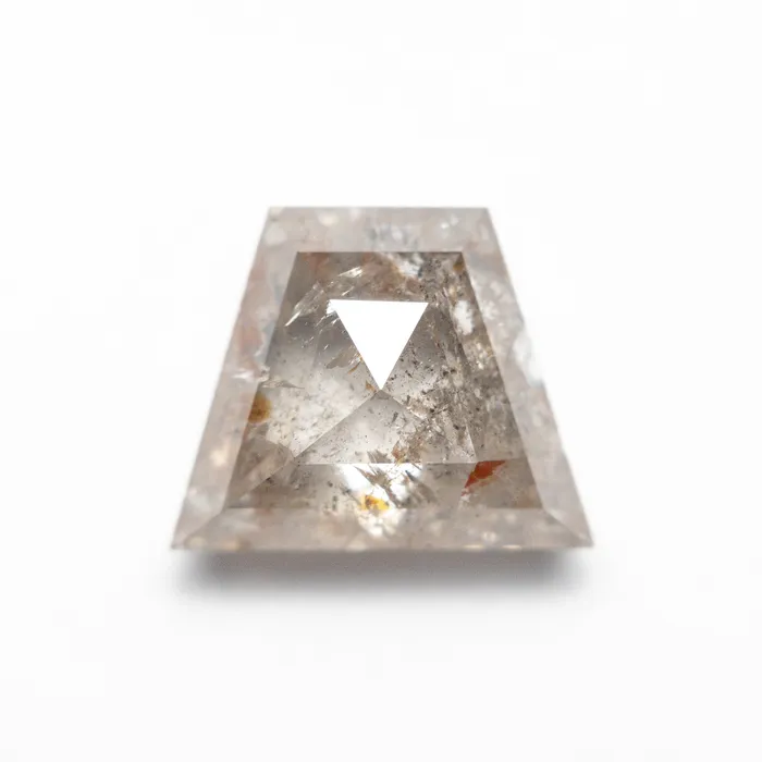 Earrings Misfit Diamonds 429ct 906x1129x48mm Trapezoid Rosecut 2547901