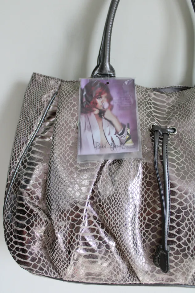 Earrings NEW Rebel By Rhianna Alligator Silver Metallic Patterned Tote Jubilee Thrift