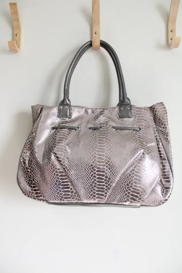 Earrings NEW Rebel By Rhianna Alligator Silver Metallic Patterned Tote Jubilee Thrift