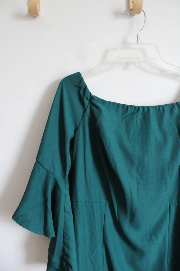 Earrings Venus Green OffTheShoulder Flutter Sleeved Dress 12 Venus