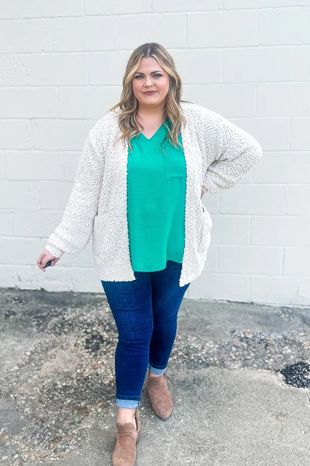 Earrings Zenana Gina Popcorn Cardigan Sand Beige