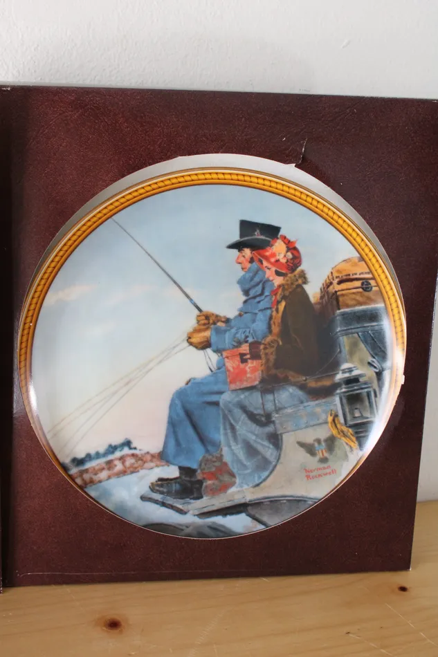 Edwin M Knowles Rockwells Colonials The Journey Home Decorative Dish Edwin M Knowels Earrings
