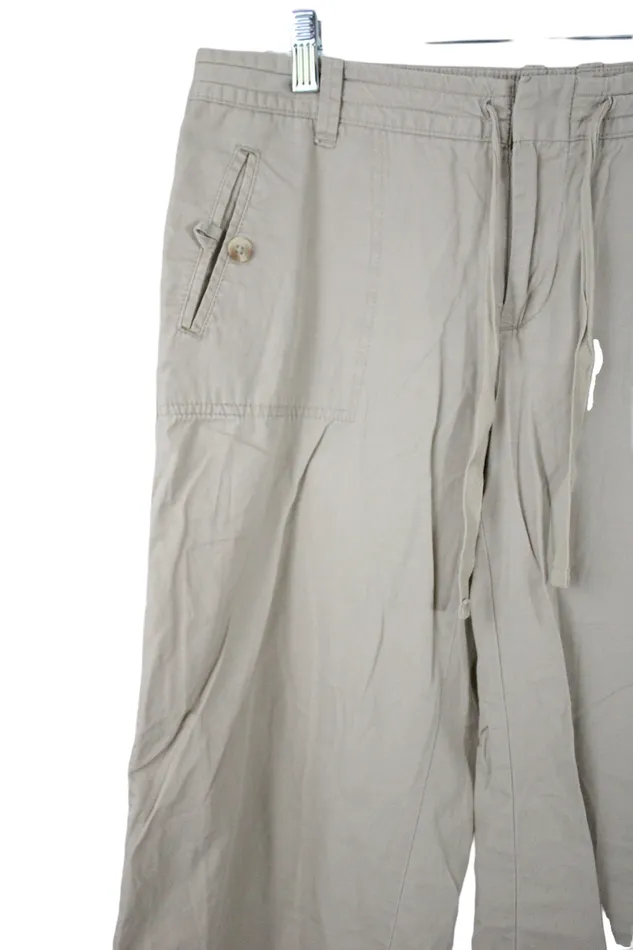 Gap Khaki Cargo Capri 8 Gap Earrings