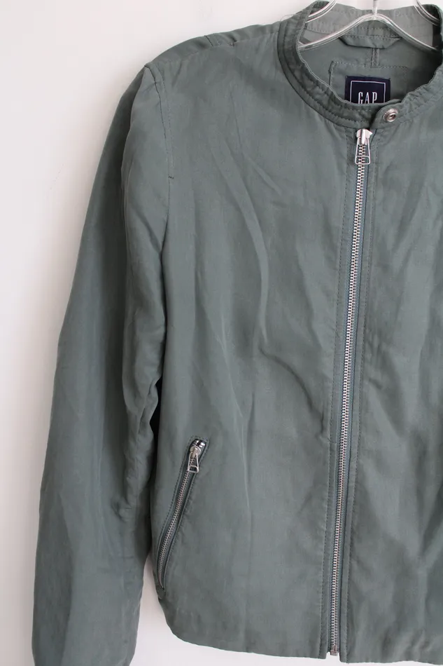 Gap Necklaces Gap Green Rayon Light Jacket S