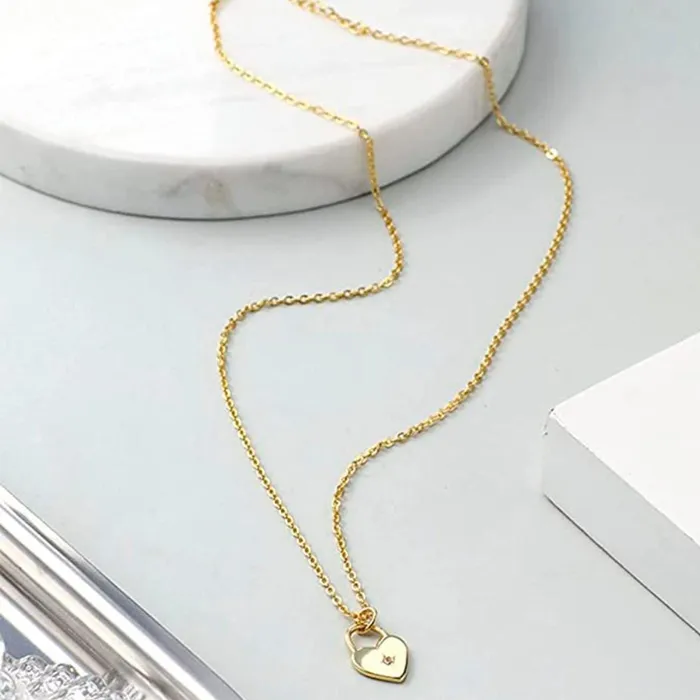 Gold Shield Collar de Corazn con Zirconia Blanca Earrings
