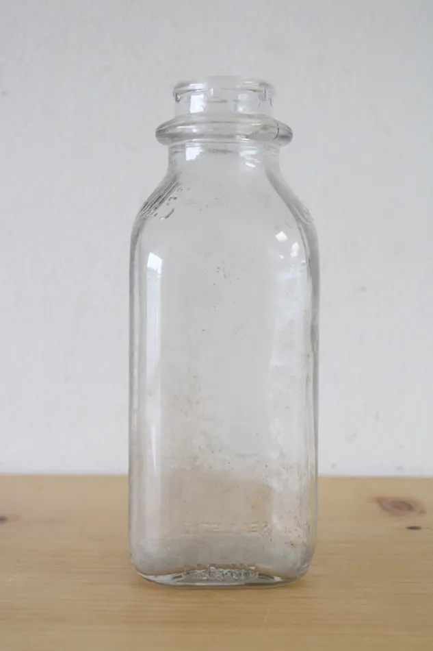 Graybills Dairy Clear Glass Pint Milk Jug Jubilee Thrift Earrings