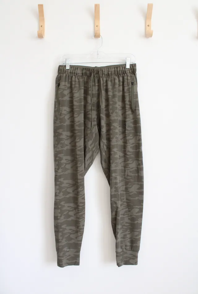 Grunt Style Green Camo Jogger Sweatpants L Grunt Style Earrings