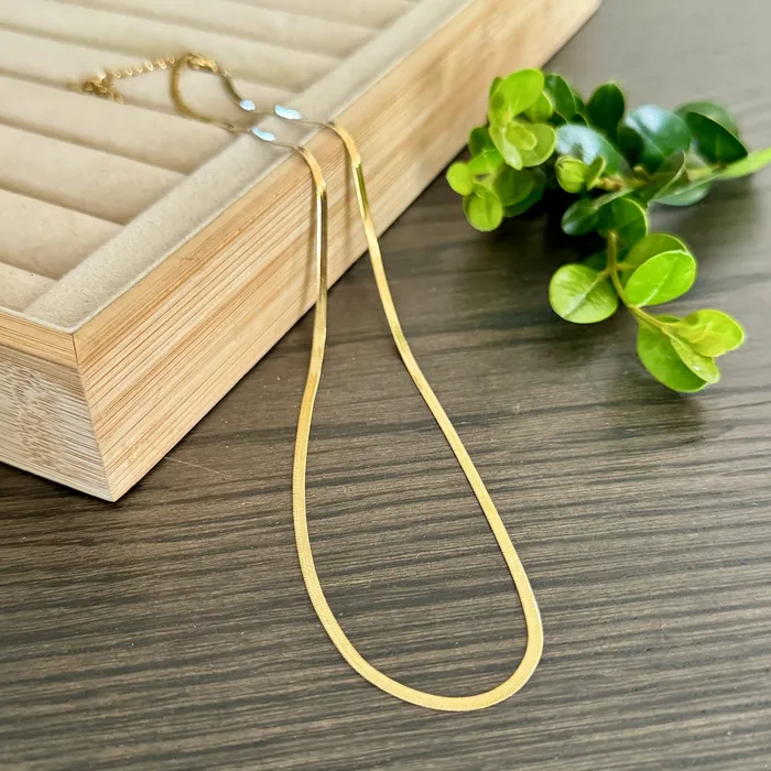 iszi ONLINE Snake Necklace Necklaces