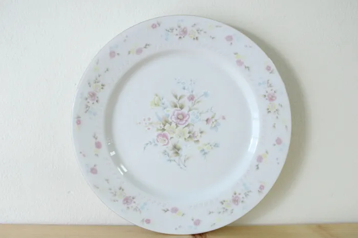 Jamestown China Rings Jamestown China Pink Floral Dinner Plate 10 12