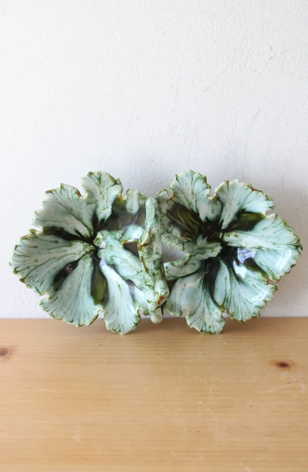 Jubilee Thrift Earrings Green Leaf Ceramic Divided Small Serving Dish W Handle Jubilee Thrift Earrings Green Leaf Ceramic Divided Small Serving Dish W Handle