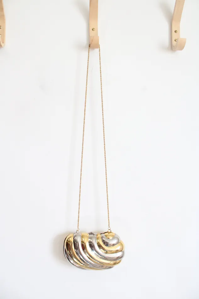 Jubilee Thrift Earrings Vintage Gold Silver Hardshell Metal Clam Gold Chain Bag