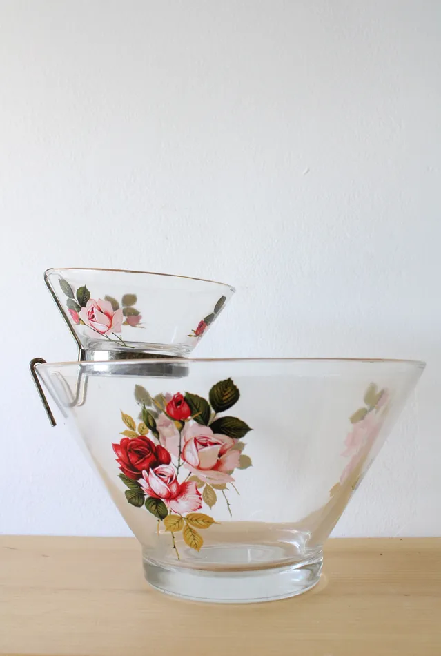 Jubilee Thrift Vintage West Virginia Glass Rose Chip and Dip Set Earrings