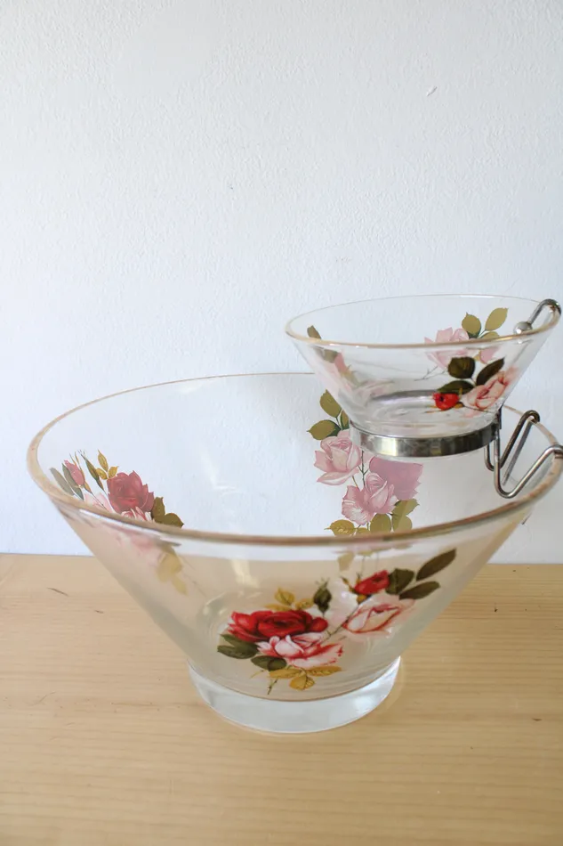 Jubilee Thrift Vintage West Virginia Glass Rose Chip and Dip Set Earrings