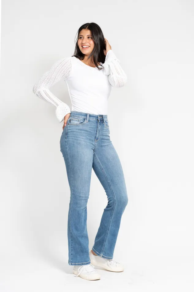 JUDY BLUE HIGH WAIST CLASSIC CONTRAST WASH BOOTCUT JEAN MEDIUM STONE JUDY BLUE Rings JUDY BLUE HIGH WAIST CLASSIC CONTRAST WASH BOOTCUT JEAN MEDIUM STONE JUDY BLUE Rings