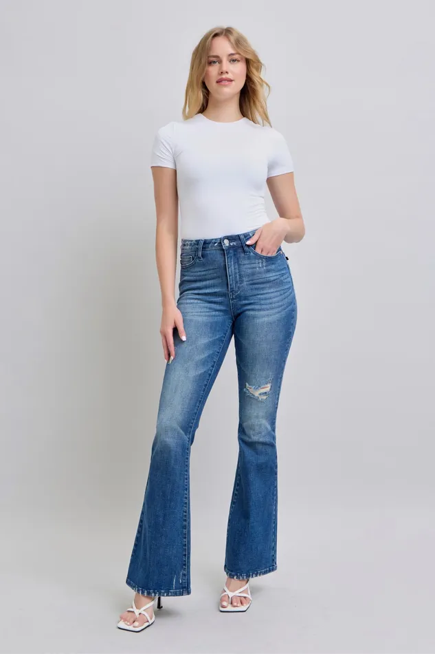 JUDY BLUE JUDY BLUE HIGH WAIST CONTRAST WASH DESTROY FLARE JEANS DARK STONE Rings JUDY BLUE JUDY BLUE HIGH WAIST CONTRAST WASH DESTROY FLARE JEANS DARK STONE Rings