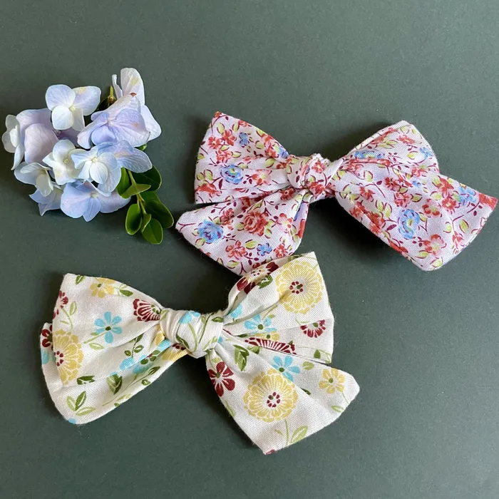 Large Girls Hair Clips Yellow and Orange Floral iszi ONLINE Rings