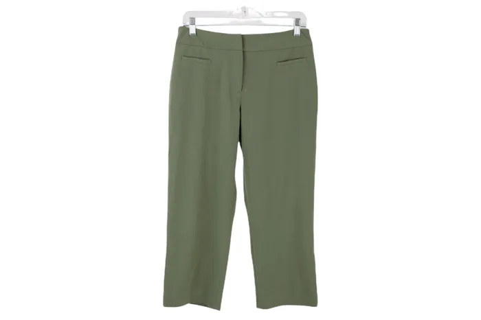 Larry Levine Stretch Green Capri Pants 6 Larry Levine Earrings