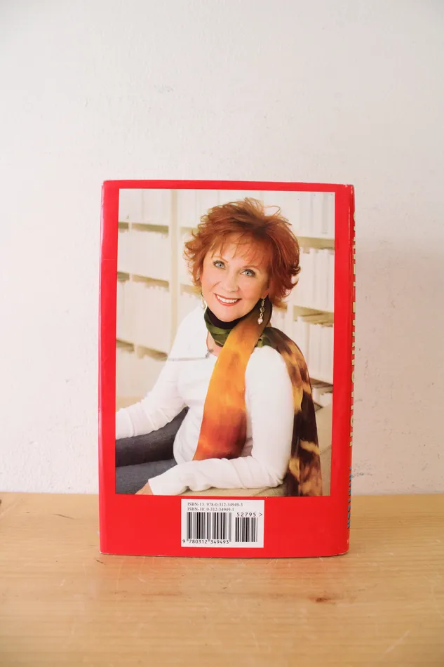 Lean Mean Thirteen By Janet Evanovich First Edition Signed Copy Jubilee Thrift Earrings