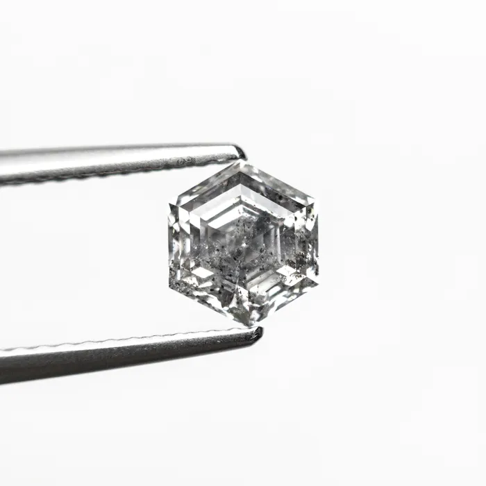 Misfit Diamonds 107ct 657x563x410mm Hexagon Step Cut 2558801 Rings