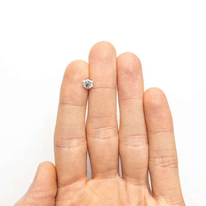 Misfit Diamonds 107ct 657x563x410mm Hexagon Step Cut 2558801 Rings