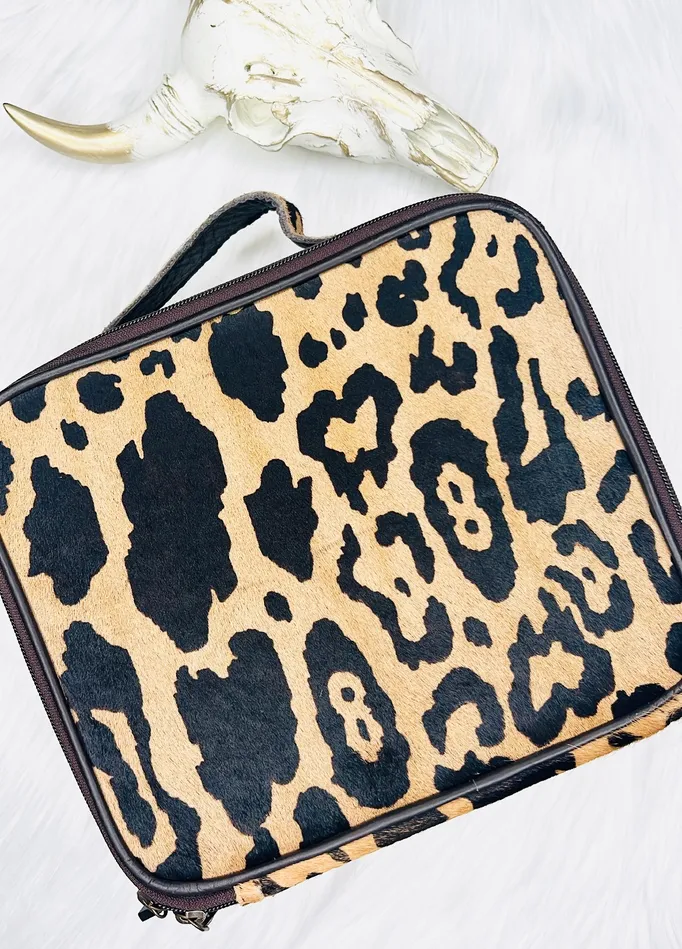 Necklaces AMERICAN DARLING AMERICAN DARLING LEATHER AND HIDE MAKE UP CASE ADBGA226