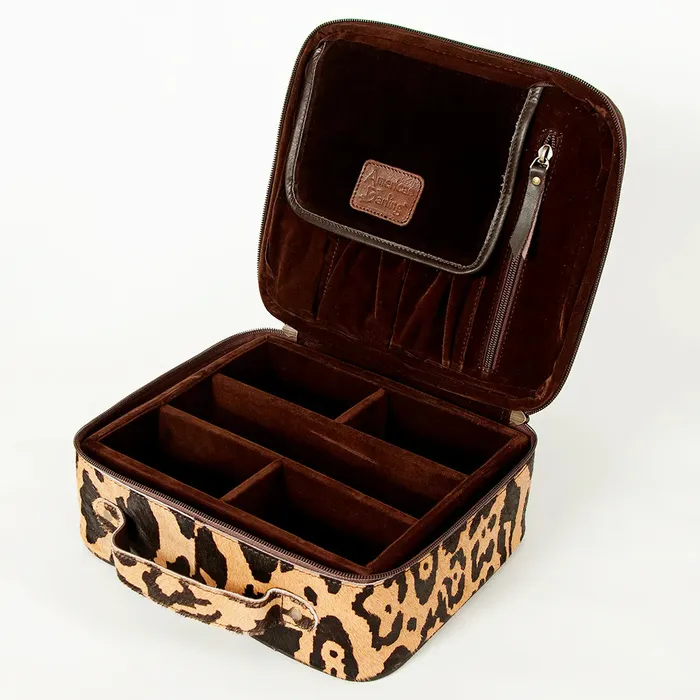 Necklaces AMERICAN DARLING AMERICAN DARLING LEATHER AND HIDE MAKE UP CASE ADBGA226