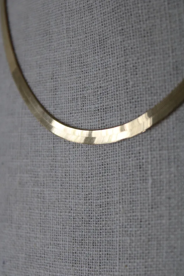 Necklaces Milor Milor Flat Herringbone Italy 14KT Yellow Gold Necklace