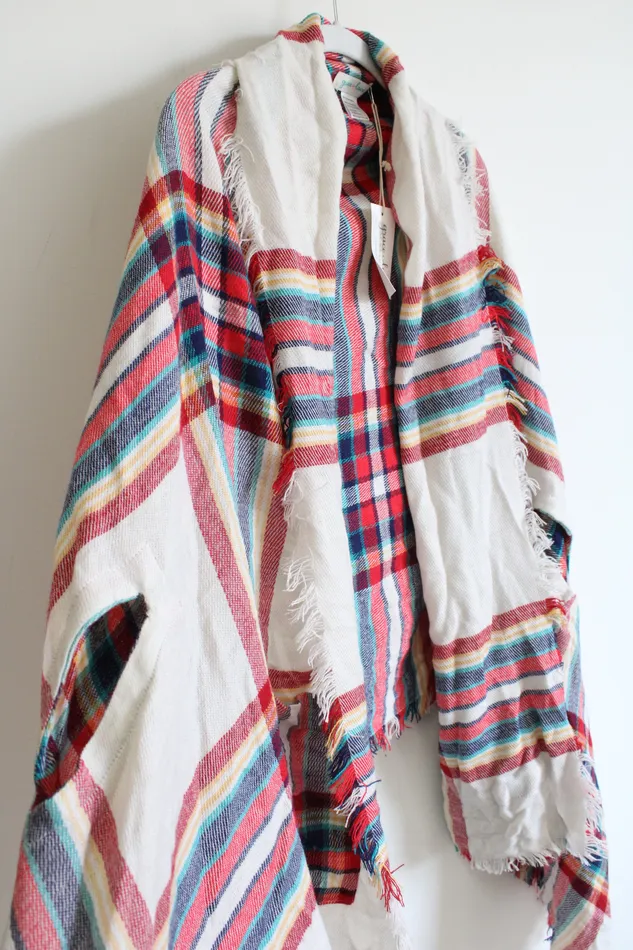 NEW Grace Lace Red Blue Plaid Poncho One Size Grace Love Rings
