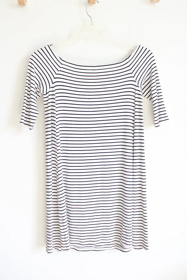 Old Navy Black White Striped OffTheShoulder Dress S Old Navy Rings