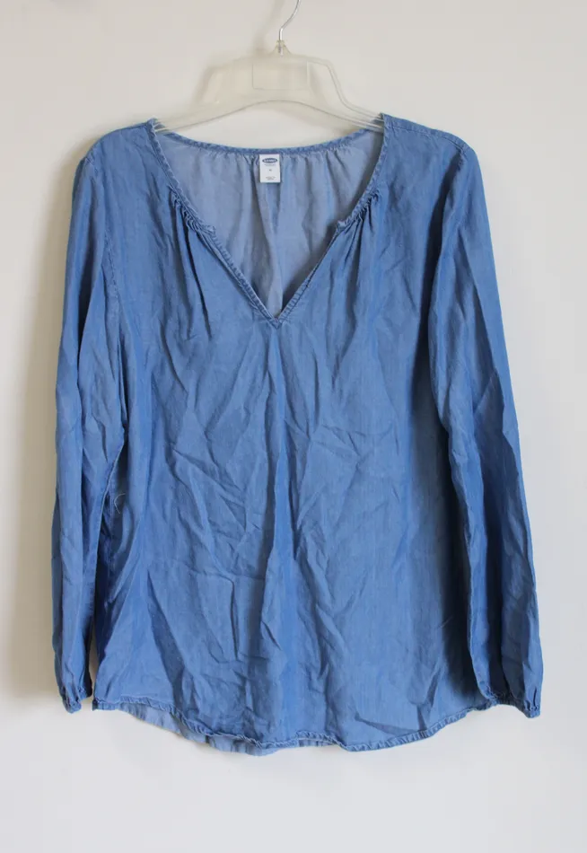 Old Navy Chambray Top M Old Navy Earrings