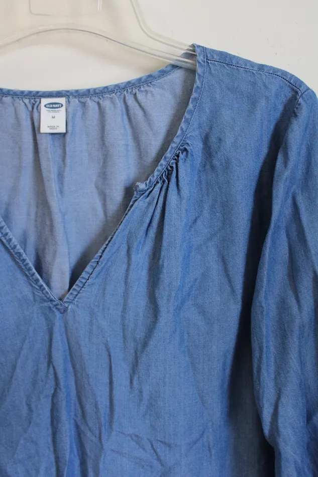 Old Navy Chambray Top M Old Navy Earrings