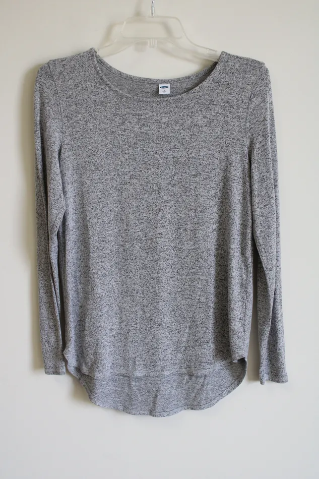 Old Navy Gray Soft Shirt S Old Navy Earrings