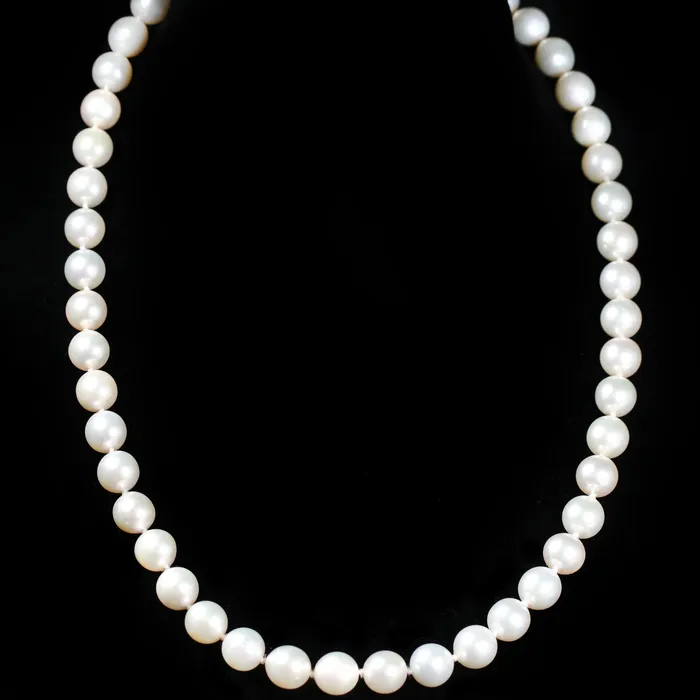 OTC Necklaces 18K Yellow Gold Pearl and Diamond Necklace