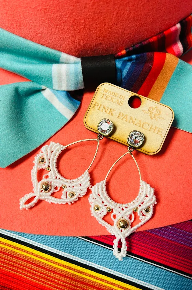 PINK PANACHE Earrings PINK PANACHE Ivory Vintage Earrings